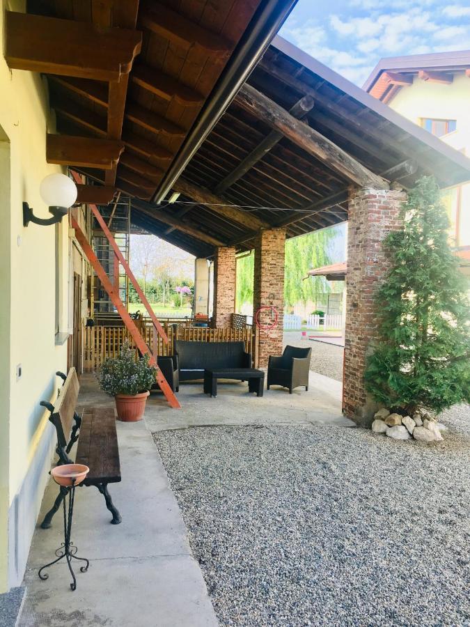 B&B Dallo Zio Оттоб'яно Екстер'єр фото